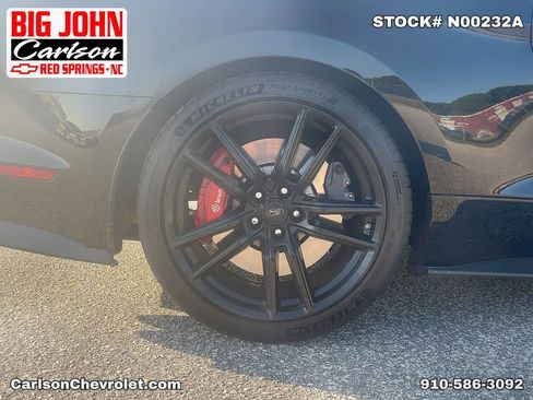 Used 2022 Ford Mustang Shelby GT500 w/ Technology Package RWD image 40