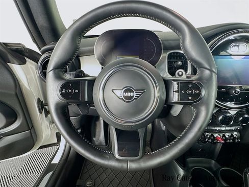 Certified 2023 MINI Cooper S FWD image 11