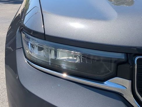 Used 2023 Jeep Grand Cherokee Limited w/ Luxury Tech Group II image 10