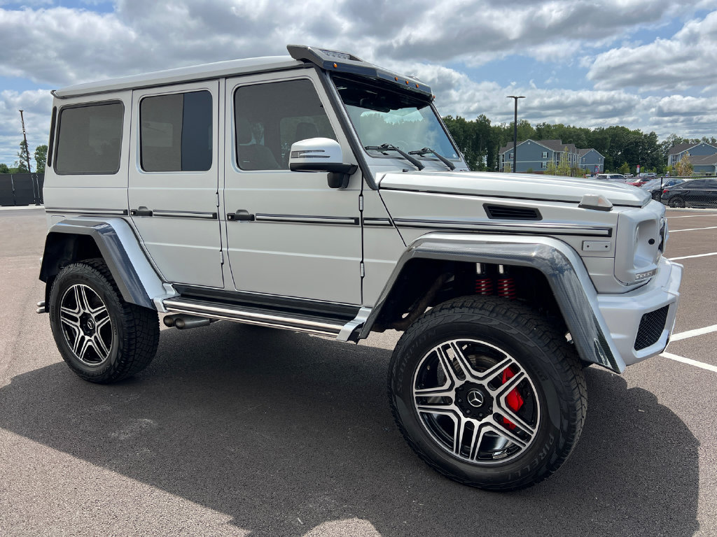 Used 2017 Mercedes-Benz G 550 Squared image 2