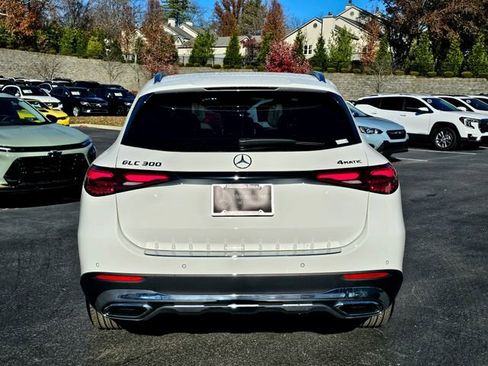 New 2026 Mercedes-Benz GLC 300 4MATIC image 8