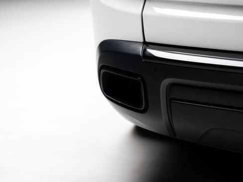 Used 2019 Rolls-Royce Cullinan AWD/4WD image 32