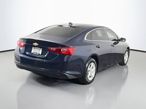 Used 2017 Chevrolet Malibu LS FWD image 7