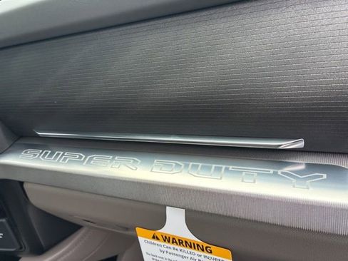 Used 2026 Ford F450 Platinum image 38