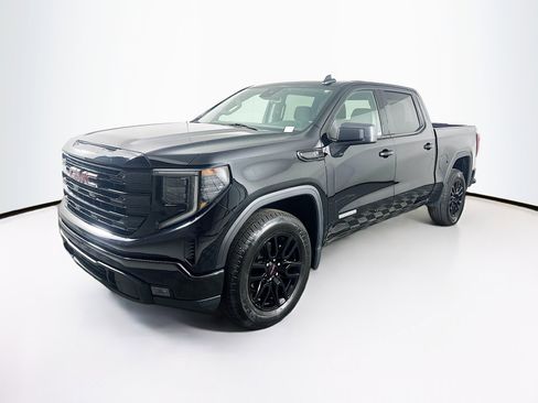 Used 2024 GMC Sierra 1500 Elevation image 3