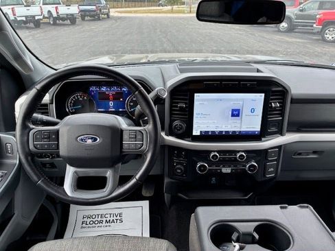 Used 2022 Ford F150 XLT w/ Equipment Group 302A High AWD/4WD image 19