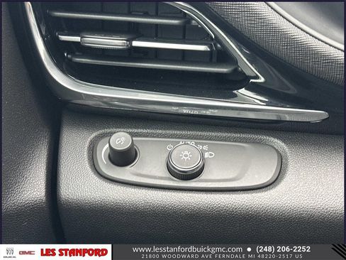 Used 2024 Buick Envista Sport Touring w/ Convenience I Package image 27