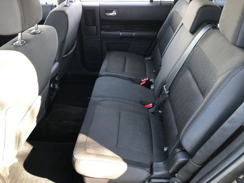 Used 2016 Ford Flex SEL image 21