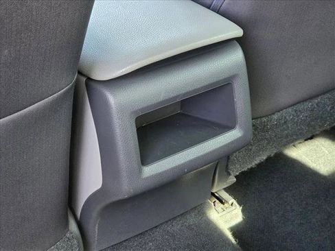 Used 2019 Toyota Camry LE w/ Carpet Mat Package image 17