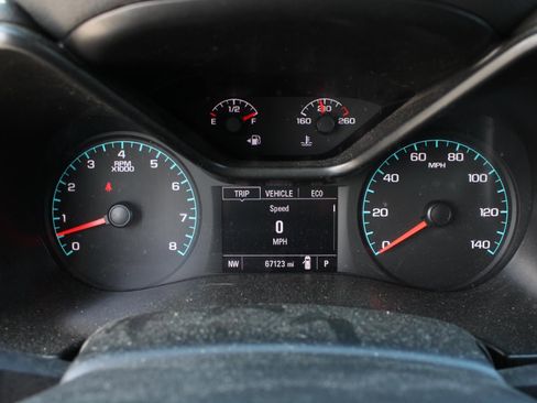 Used 2022 Chevrolet Colorado LT RWD image 9