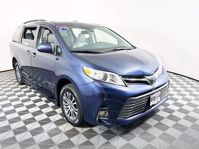 Used 2020 Toyota Sienna XLE w/ XLE Navigation Package