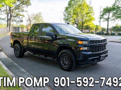 Used 2019 Chevrolet Silverado 1500 Custom w/ Custom Value Package image 4