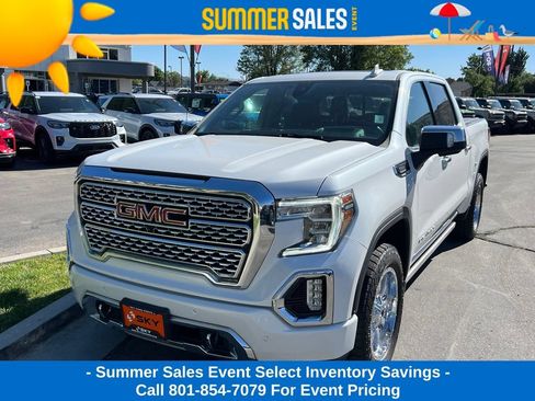 Used 2021 GMC Sierra 1500 Denali w/ Denali Ultimate Package AWD/4WD image 2