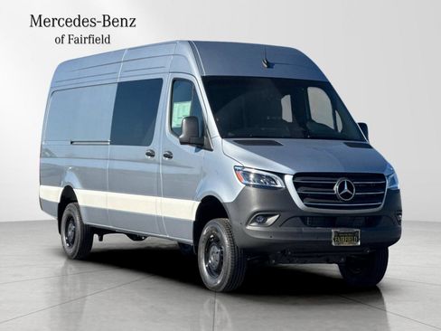New 2025 Mercedes-Benz Sprinter 2500 image 8