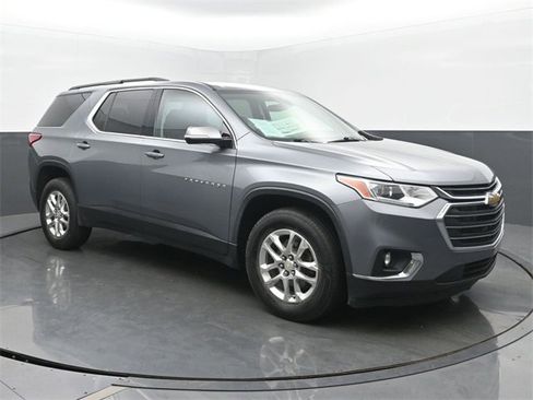 Used 2020 Chevrolet Traverse LT w/ Driver Confidence II Package image 7