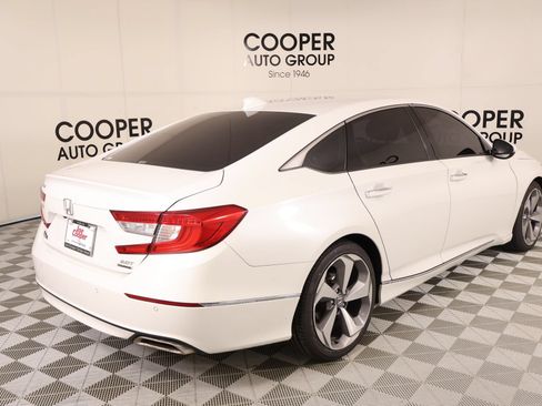 Used 2019 Honda Accord Touring image 21