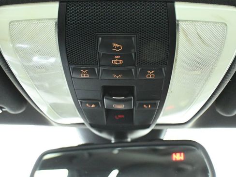 Used 2013 Mercedes-Benz C 300 4MATIC Sedan image 20