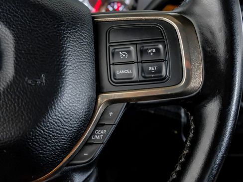 Used 2022 RAM 3500 Limited AWD/4WD image 18