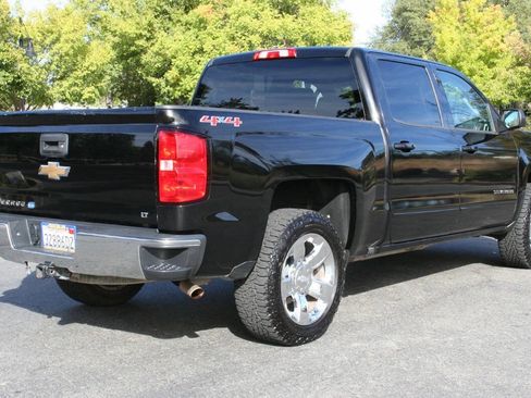 Used 2017 Chevrolet Silverado 1500 LT w/ LT Eassist Package AWD/4WD image 5