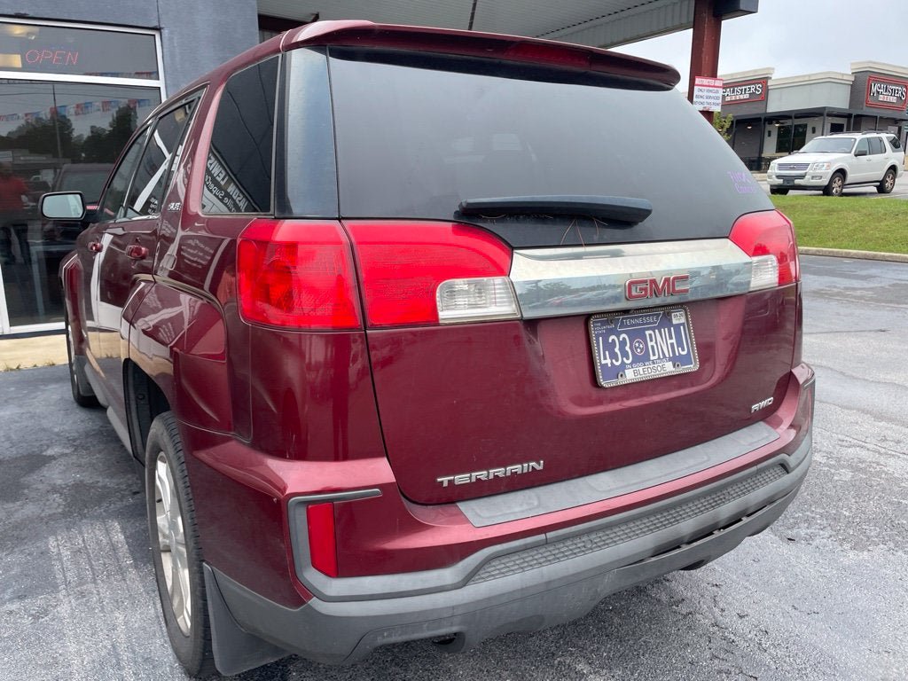 Used 2017 GMC Terrain SLE AWD/4WD image 5