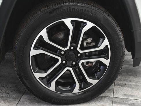 Used 2022 Jeep Compass Limited w/ Sun and Sound Group image 7