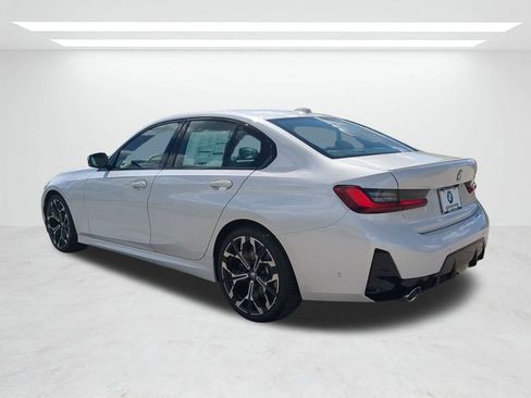 New 2026 BMW 330i Sedan w/ M Sport Package image 6