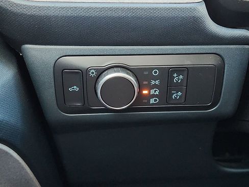 Used 2022 Ford Maverick XLT w/ Equipment Group 300A Standard image 9