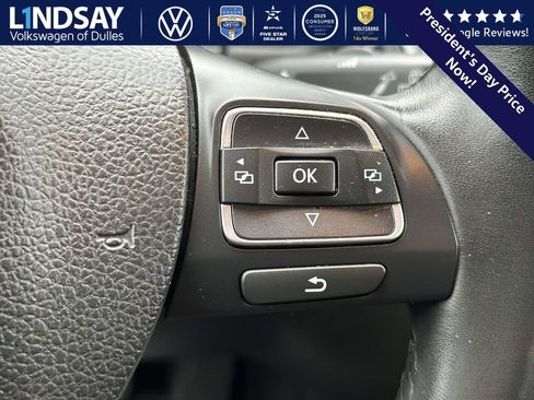 Used 2016 Volkswagen Tiguan S image 20