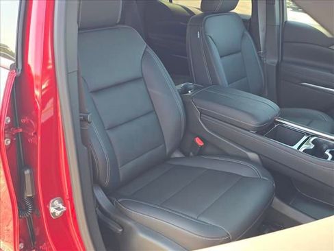 New 2026 Chevrolet Traverse LT w/ Driver Confidence Package FWD image 15