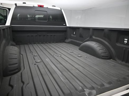 Certified 2024 Ford F250 Platinum AWD/4WD image 9