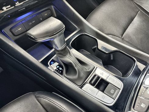 Used 2023 Hyundai Santa Cruz Limited w/ Winter Package AWD/4WD image 22