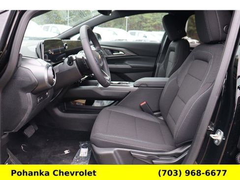 New 2026 Chevrolet Equinox EV LT image 20