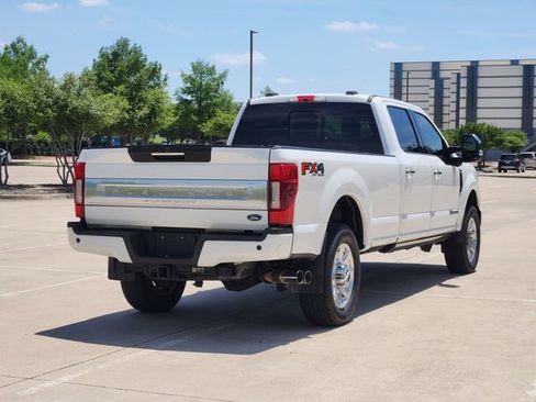 Used 2021 Ford F350 Platinum w/ FX4 Off-Road Package AWD/4WD image 6
