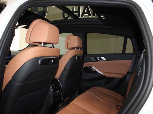 New 2026 BMW X6 xDrive40i image 16