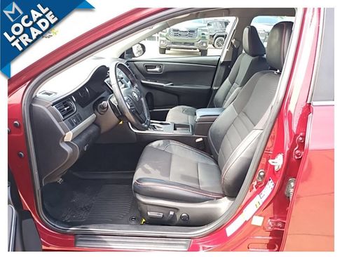 Used 2016 Toyota Camry SE FWD image 15