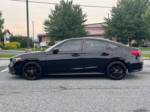 Used 2022 Honda Civic Sport image 5