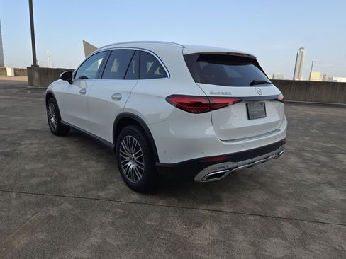 Certified 2026 Mercedes-Benz GLC 300 image 8
