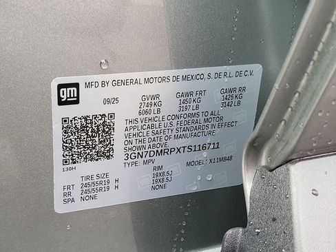 New 2026 Chevrolet Equinox EV LT w/ Comfort Package image 29