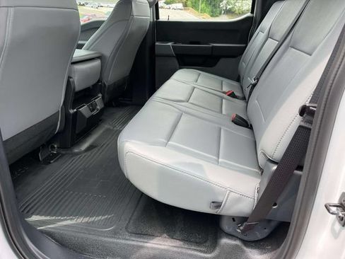 New 2026 Ford F250 XL w/ XL Chrome Package RWD image 21