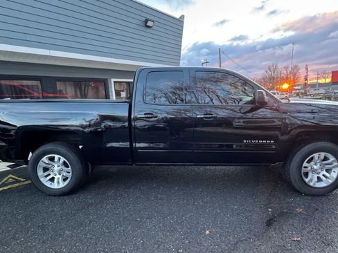 Used 2018 Chevrolet Silverado 1500 LT w/ All Star Edition image 7
