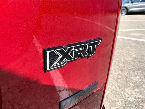 Used 2025 Hyundai Santa Fe XRT image 8