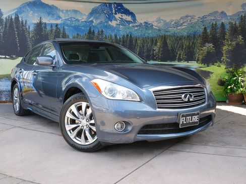 Used 2012 INFINITI M37 x w/ Deluxe Touring Pkg AWD/4WD image 3