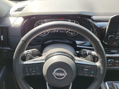 Certified 2023 Nissan Pathfinder SL w/ Lighting Package (N92) FWD image 22