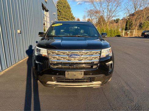 Used 2018 Ford Explorer XLT w/ Equipment Group 202A image 23
