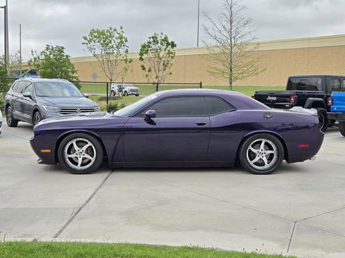 Used 2013 Dodge Challenger R/T Plus RWD image 3