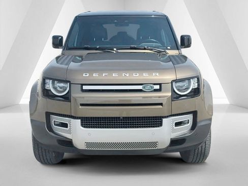 Used 2023 Land Rover Defender 110 S AWD/4WD image 2