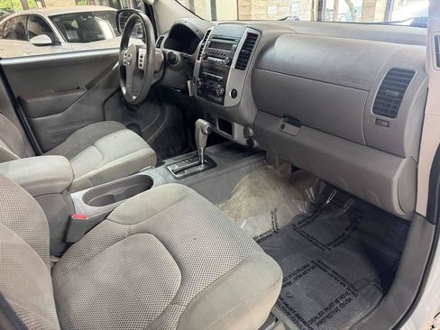 Used 2016 Nissan Frontier S RWD image 9