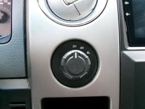 Used 2012 Ford F150 XLT AWD/4WD image 13