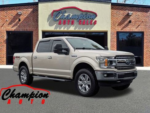 Used 2018 Ford F150 XLT w/ Equipment Group 301A Mid image 1