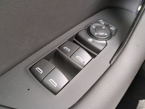 New 2025 Chevrolet Blazer RS w/ Driver Confidence II Package image 23